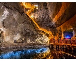 Guided tour of Wieliczka Salt Mine with transfers